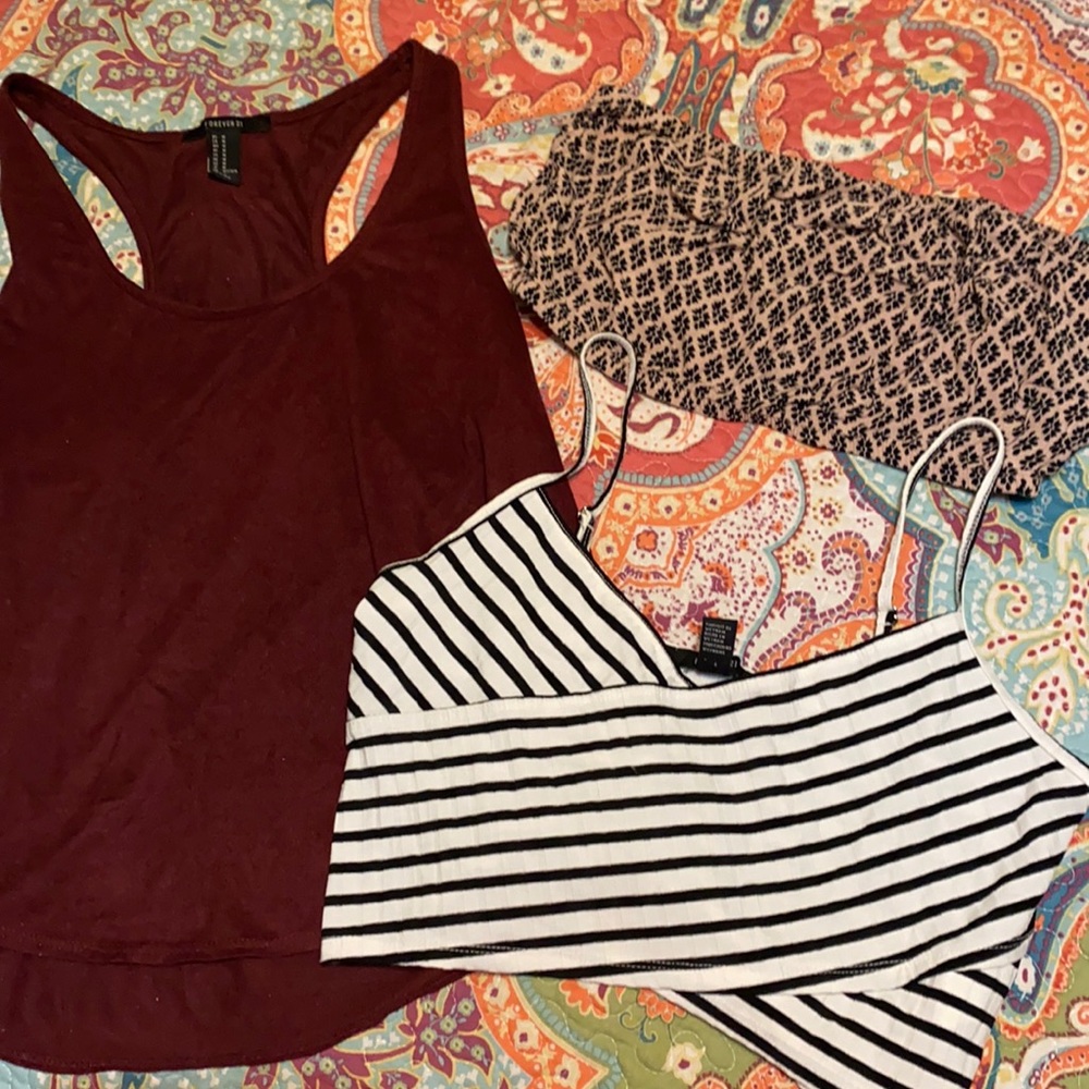 FOREVER21 : 3 SHIRT DEAL SIZE MEDIUM